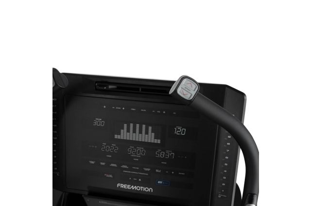 Bėgimo takelis FREEMOTION SMARTSERIES i10.9b Incline 220V Bėgimo takelis FREEMOTION SMARTSERIES i10.9b Incline 220V