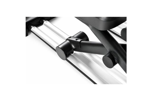 Elipsinis treniruoklis TOORX ERX-9500 TFT Elipsinis treniruoklis TOORX ERX-9500 TFT