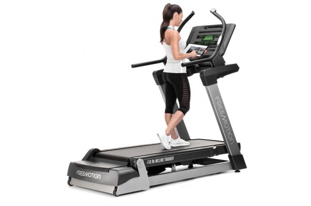 Treadmill FREEMOTION i10.9b Incline LED 220V Treadmill FREEMOTION i10.9b Incline LED 220V