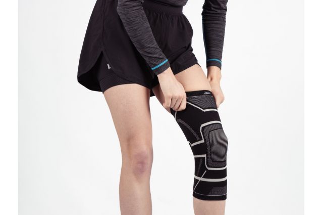 Knee bandage AVENTO 44SD  L/XL Knee bandage AVENTO 44SD  L/XL