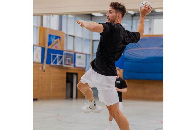 Handball ball competition MOLTEN H3D5000-BW IHF size 3 resin free Handball ball competition MOLTEN H3D5000-BW IHF size 3 resin free