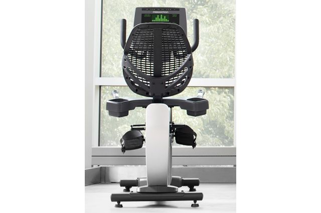 Dviratis treniruoklis FREEMOTION SMARTSERIES r10.9b LED recumbent Self-Powered Dviratis treniruoklis FREEMOTION SMARTSERIES r10.9b LED recumbent Self-Powered