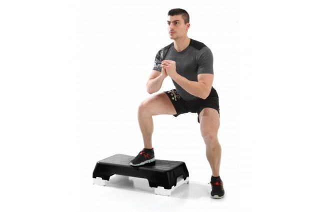 Aerobic step platform SVELTUS ECO STEP 0281 with risers Aerobic step platform SVELTUS ECO STEP 0281 with risers