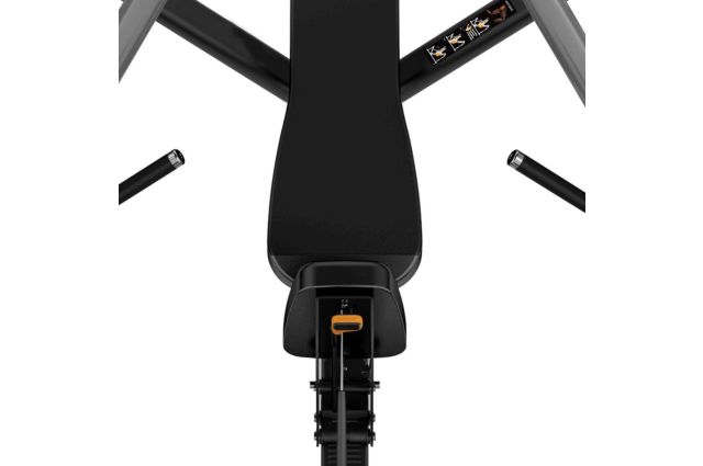 Krūtinės raumenų spaudimo treniruoklis TOORX FWX-8000 Wide Chest Press Professional Krūtinės raumenų spaudimo treniruoklis TOORX FWX-8000 Wide Chest Press Professional