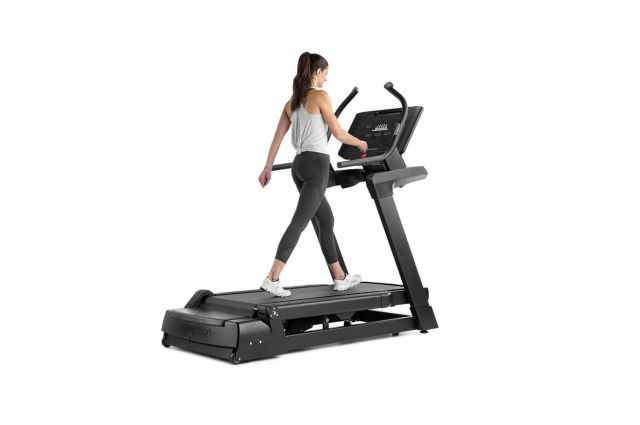 Bėgimo takelis FREEMOTION SMARTSERIES i10.9b Incline 220V Bėgimo takelis FREEMOTION SMARTSERIES i10.9b Incline 220V