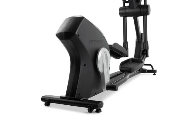 Elipsinis treniruoklis FREEMOTION SMARTSERIES e10.9b LED Self-Powered Elipsinis treniruoklis FREEMOTION SMARTSERIES e10.9b LED Self-Powered