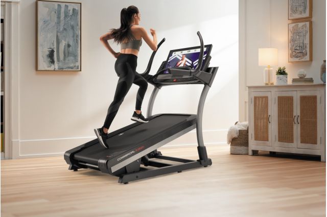 Treadmill NORDICTRACK COMMERCIAL X32i + iFit 1 year membership included Treadmill NORDICTRACK COMMERCIAL X32i + iFit 1 year membership included