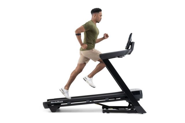 Bėgimo takelis NORDICTRACK T Series 10 (2025) pažeista pakuotė Bėgimo takelis NORDICTRACK T Series 10 (2025) pažeista pakuotė