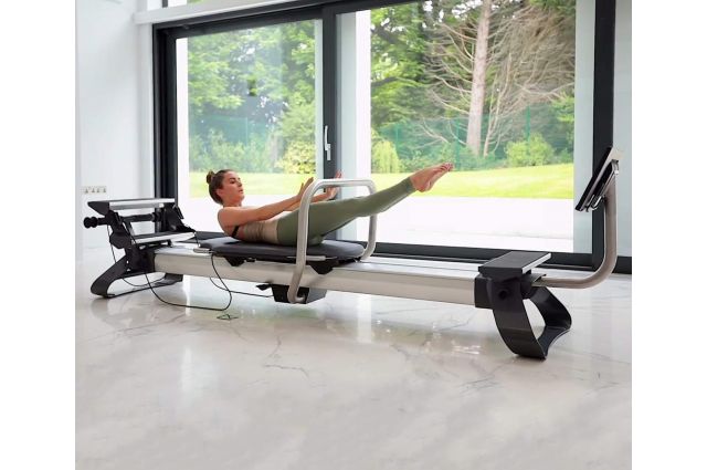 Pilates Reformer Reform RX RX-01S with screen Pilates Reformer Reform RX RX-01S with screen