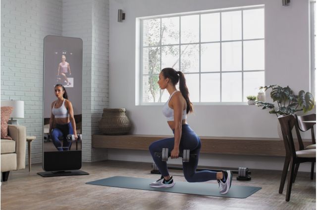 Išmanusis treniruoklis PROFORM VUE + iFit 1 metų narystė Išmanusis treniruoklis PROFORM VUE + iFit 1 metų narystė