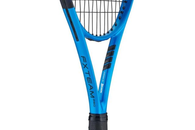 Tennis racket