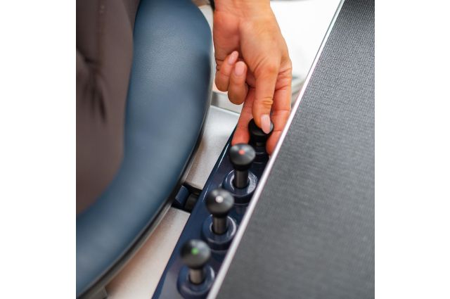 Pilates Reformer Reform RX RX-01N without screen Pilates Reformer Reform RX RX-01N without screen