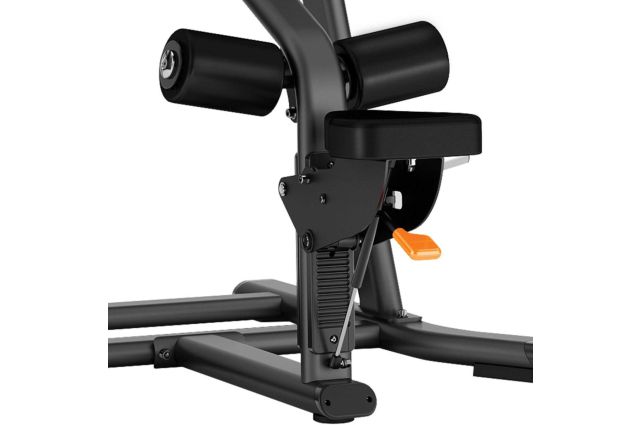 Viršutinės traukos treniruoklis TOORX FWX-8200 Lat Pulldown Professional Viršutinės traukos treniruoklis TOORX FWX-8200 Lat Pulldown Professional