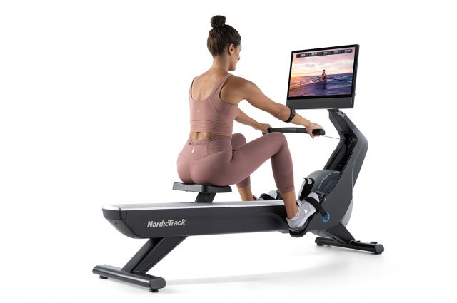 Irklavimo treniruoklis NORDICTRACK RW900 (2025) pažeista pakuotė Irklavimo treniruoklis NORDICTRACK RW900 (2025) pažeista pakuotė
