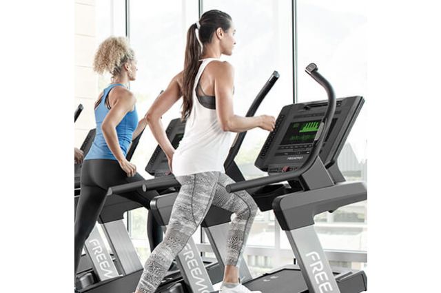 Bėgimo takelis FREEMOTION SMARTSERIES i10.9b Incline 220V Bėgimo takelis FREEMOTION SMARTSERIES i10.9b Incline 220V