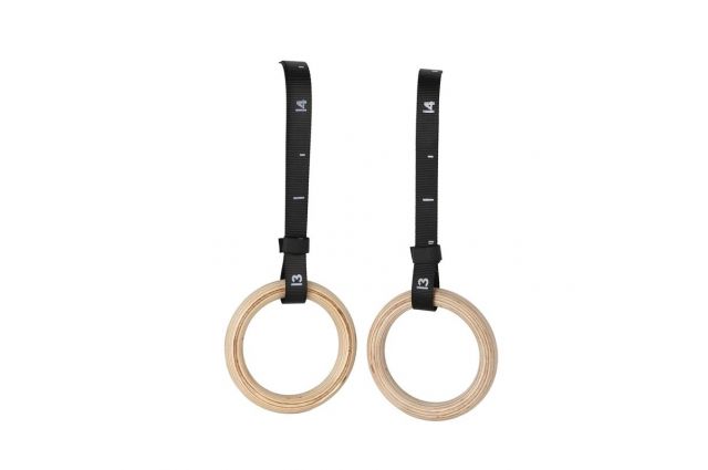Wooden gym rings TOORX set with adjustable nylon belts Wooden gym rings TOORX set with adjustable nylon belts
