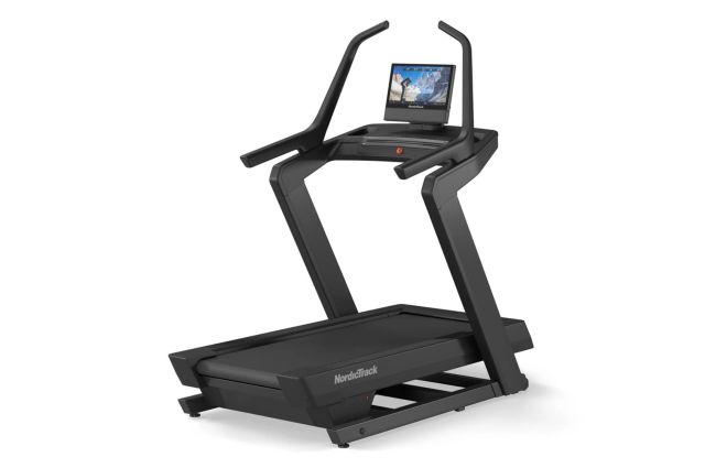 Bėgimo takelis NORDICTRACK X16 Incline +IFIT PRO Bėgimo takelis NORDICTRACK X16 Incline +IFIT PRO
