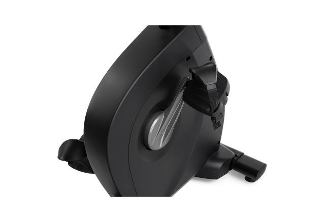 Dviratis treniruoklis FREEMOTION SMARTSERIES r10.9b LED recumbent Self-Powered Dviratis treniruoklis FREEMOTION SMARTSERIES r10.9b LED recumbent Self-Powered