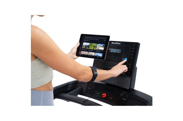 Bėgimo takelis NORDICTRACK T Series 8 Bėgimo takelis NORDICTRACK T Series 8