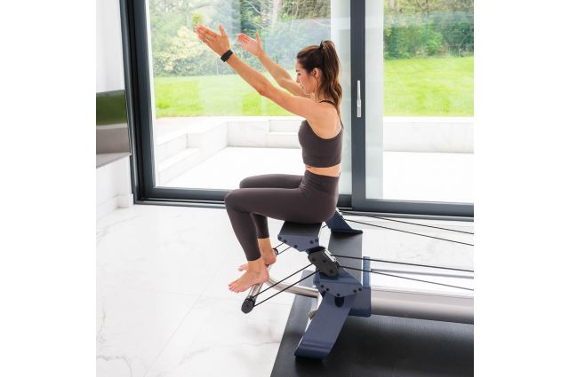 Pilates Reformer Reform RX RX-01S with screen Pilates Reformer Reform RX RX-01S with screen