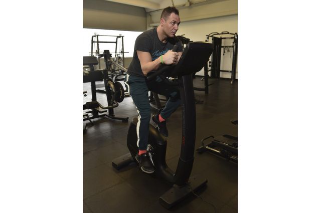 Dviratis treniruoklis TOORX PROFESSIONAL BRX-9500 Dviratis treniruoklis TOORX PROFESSIONAL BRX-9500