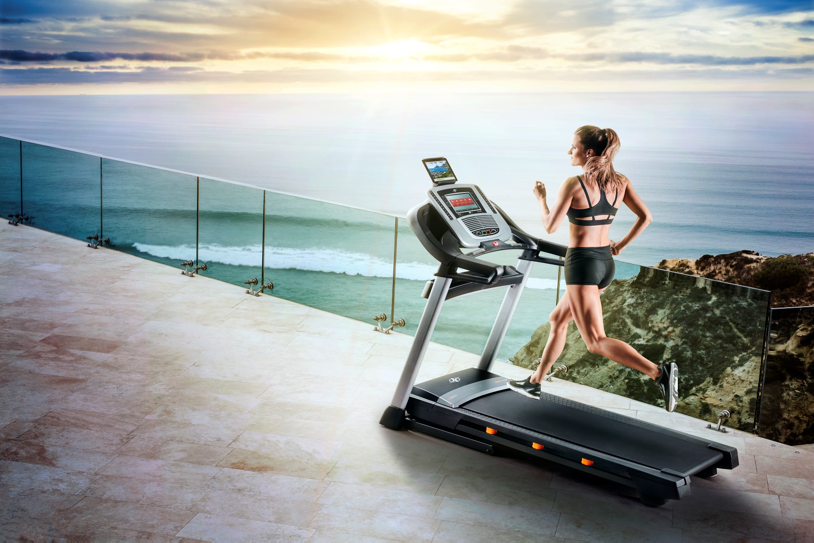 Красивые беговые дорожки. Treadmill Беговая дорожка электрическая. Sprinter 1500 Беговая дорожка. Тренажер Беговая дорожка NORDICTRACK. Беговая дорожка dib Zero tm1.